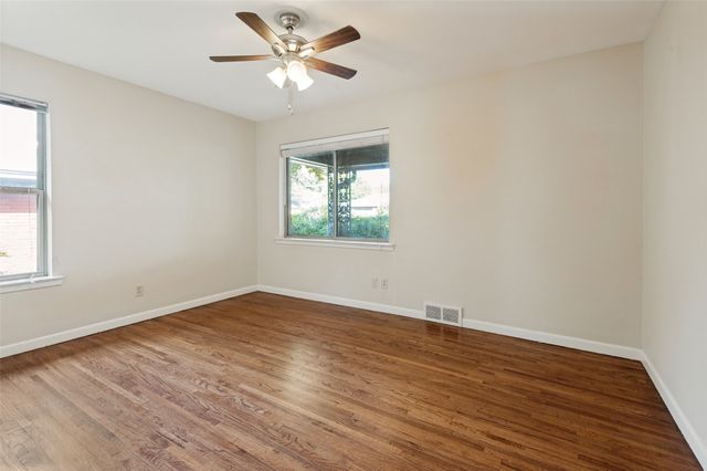 8030 Hunnicut Road, Dallas, TX 75228