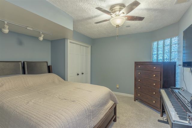 2628 E Shore Drive, Portage, MI 49002