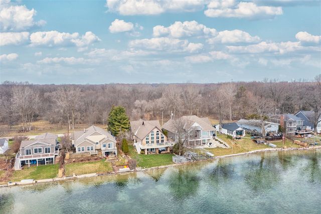 2628 E Shore Drive, Portage, MI 49002