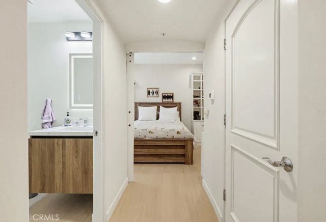 851 N San Vicente Boulevard 110, West Hollywood, CA 90069