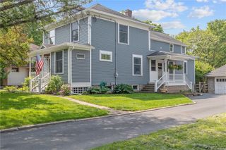 8050 Cazenovia Road, Manlius, NY 13104
