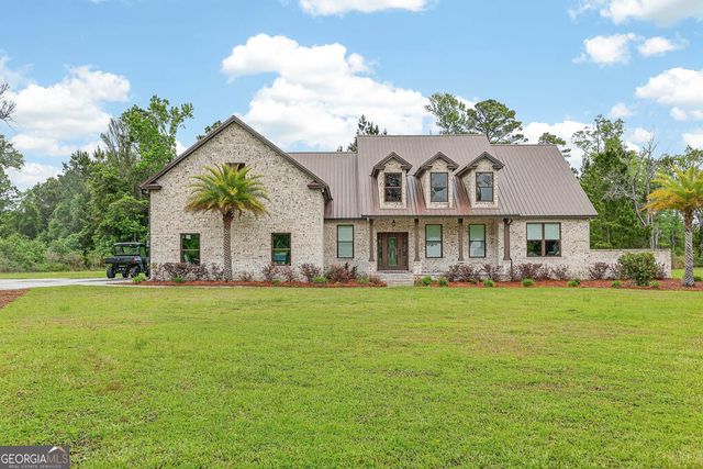211 Sanford Drive, Waverly, GA 31565