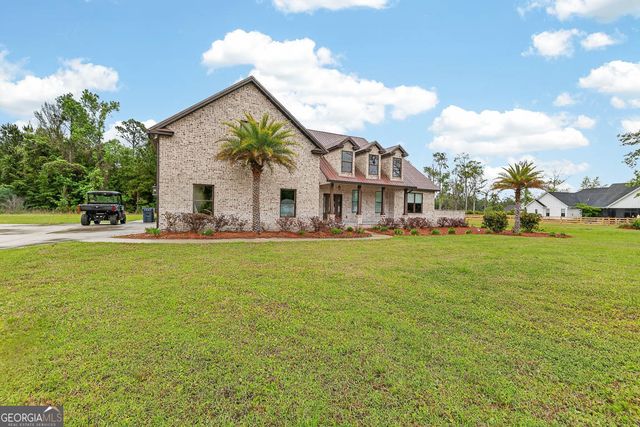 211 Sanford Drive, Waverly, GA 31565