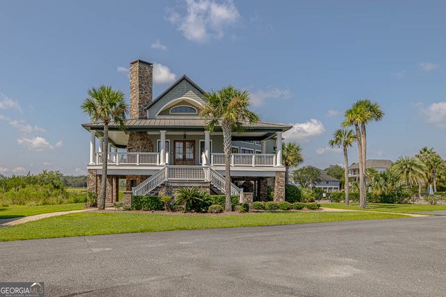 211 Sanford Drive, Waverly, GA 31565