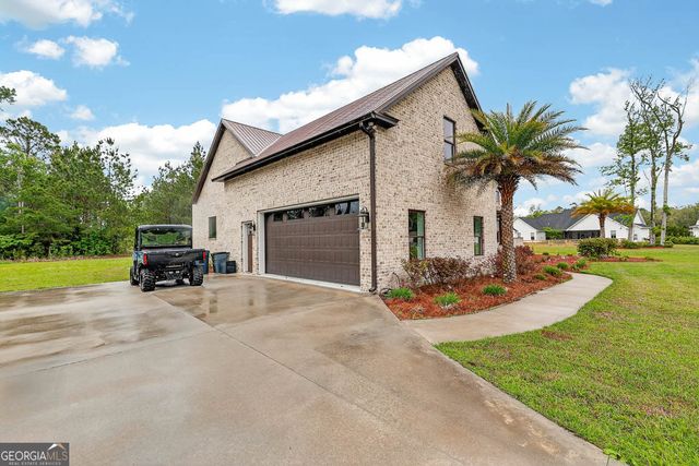 211 Sanford Drive, Waverly, GA 31565