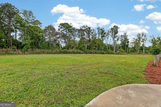 211 Sanford Drive, Waverly, GA 31565