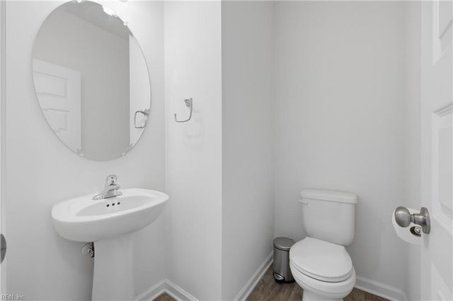 130 Meadows Landing LN, Suffolk, VA 23434