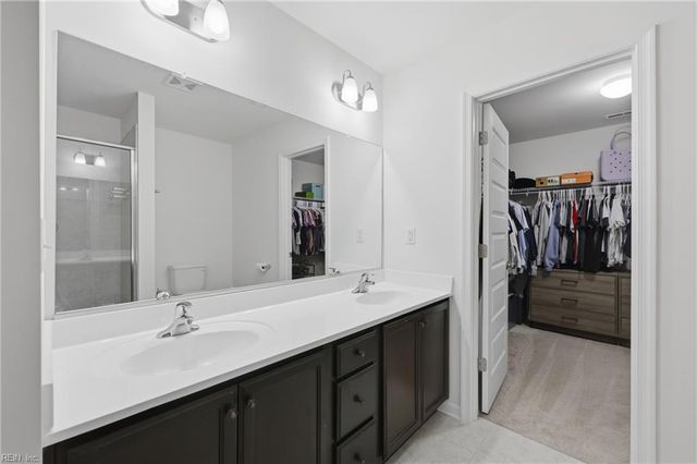 130 Meadows Landing LN, Suffolk, VA 23434