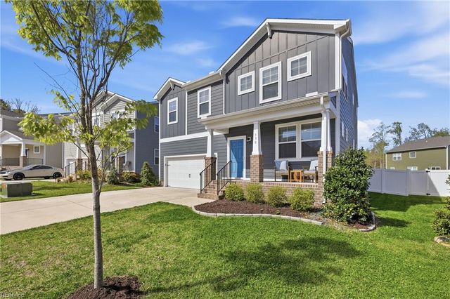 130 Meadows Landing LN, Suffolk, VA 23434