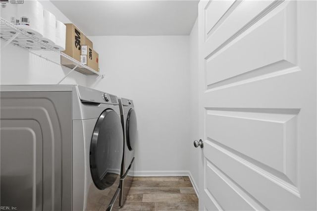 130 Meadows Landing LN, Suffolk, VA 23434