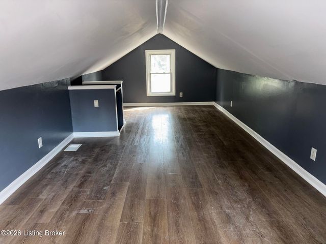 1534 Walter Ave, Louisville, KY 40215