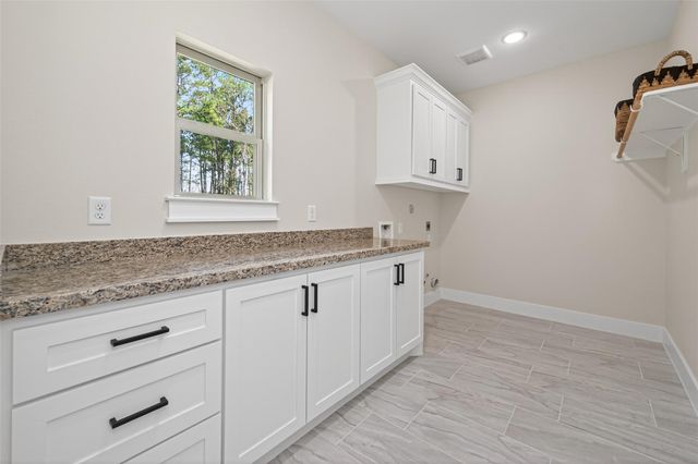 1197 Road 660, Dayton, TX 77535