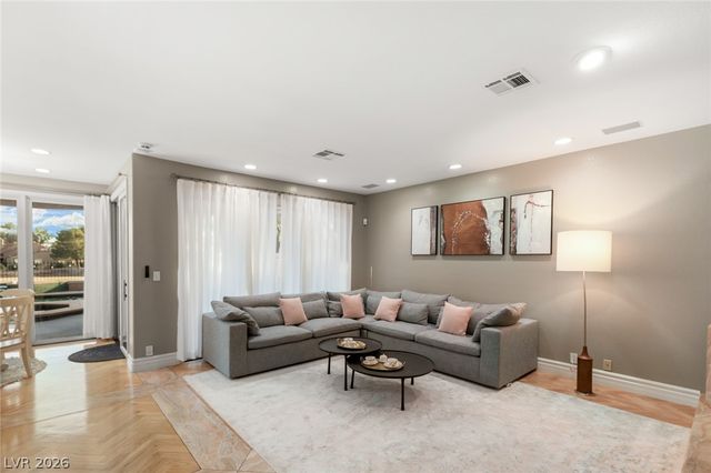 7825 Rancho Mirage Drive, Las Vegas, NV 89113