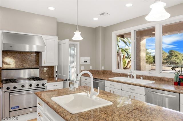 7825 Rancho Mirage Drive, Las Vegas, NV 89113