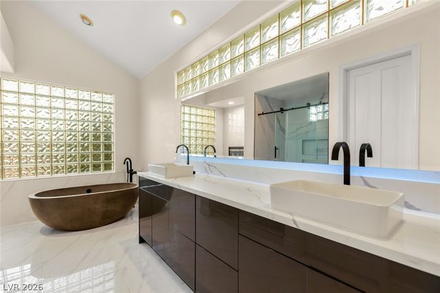 7825 Rancho Mirage Drive, Las Vegas, NV 89113