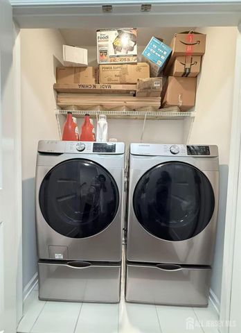 102 Dickson Court, Highland Park, NJ 08904