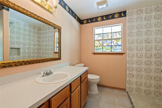 5710 County Road 166, Alvin, TX 77511