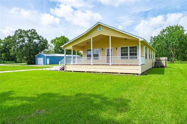 5710 County Road 166, Alvin, TX 77511
