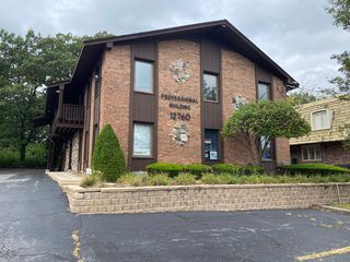 12760 S HARLEM Avenue 6, Palos Heights, IL 60463