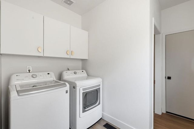 12102 S Troon Ln, Spokane, WA 99223