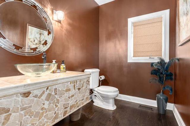 2532 Dewes Lane, Naperville, IL 60564