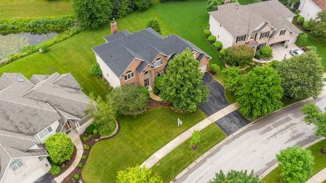 2532 Dewes Lane, Naperville, IL 60564