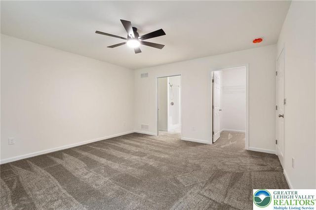 Pine Hollow Drive, Mahoning Twp, PA 18235