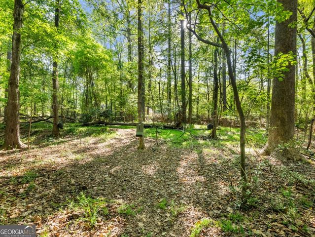 9160 Lakeside Way, Gainesville, GA 30506