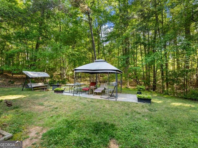 9160 Lakeside Way, Gainesville, GA 30506