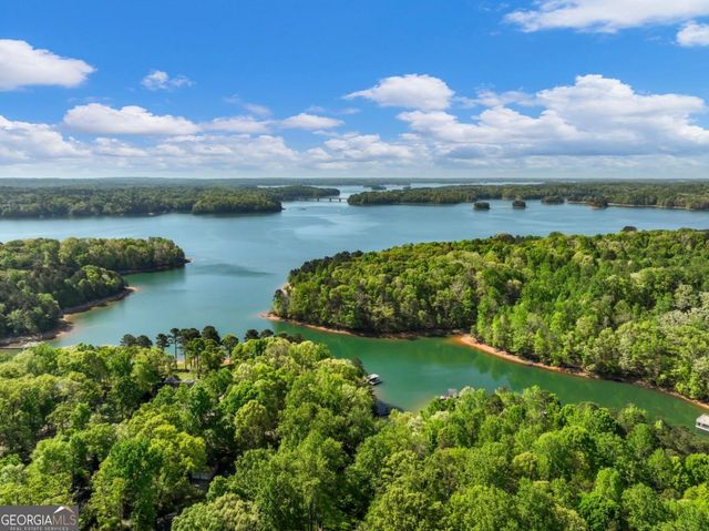 9160 Lakeside Way, Gainesville, GA 30506
