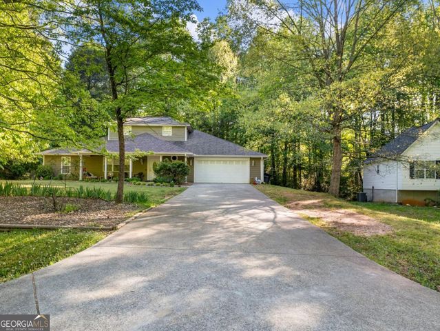 9160 Lakeside Way, Gainesville, GA 30506