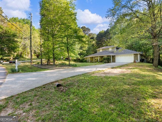 9160 Lakeside Way, Gainesville, GA 30506