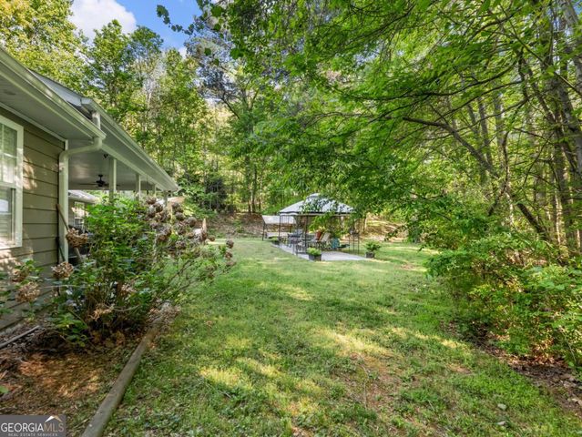 9160 Lakeside Way, Gainesville, GA 30506