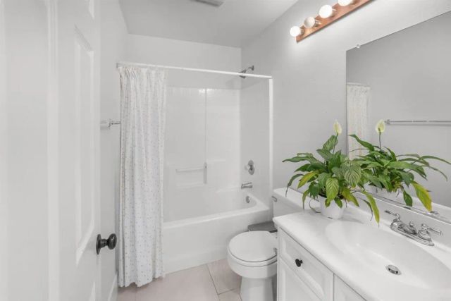 23587 Taft Court, Murrieta, CA 92562