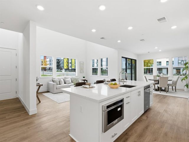 44862 S Grimmer Blvd 105, Fremont, CA 94538