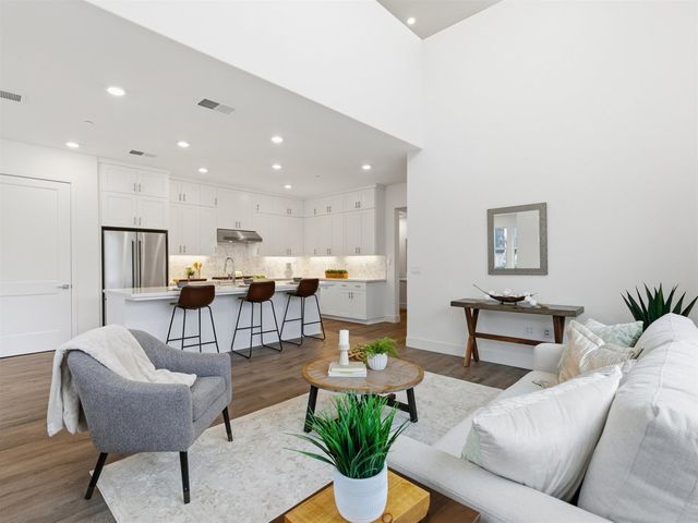 44862 S Grimmer Blvd 105, Fremont, CA 94538