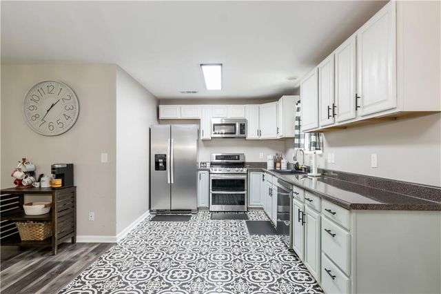 608 WAYSIDE NE Road, Rome, GA 30161