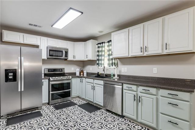 608 WAYSIDE NE Road, Rome, GA 30161