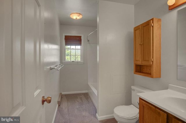 8895 MENTZER GAP RD, Waynesboro, PA 17268