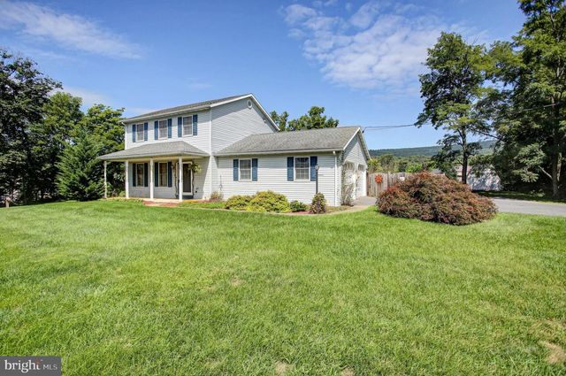 8895 MENTZER GAP RD, Waynesboro, PA 17268