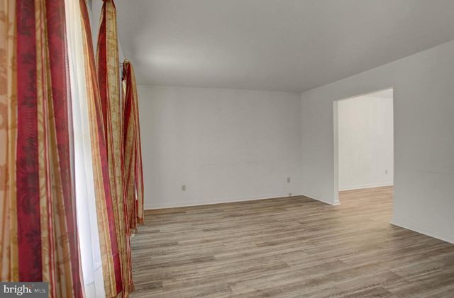 8895 MENTZER GAP RD, Waynesboro, PA 17268