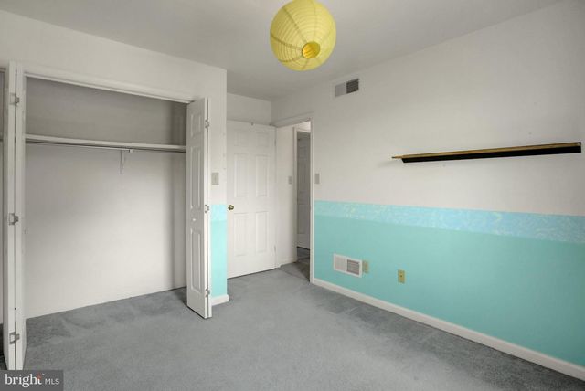 8895 MENTZER GAP RD, Waynesboro, PA 17268