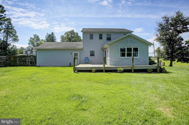 8895 MENTZER GAP RD, Waynesboro, PA 17268