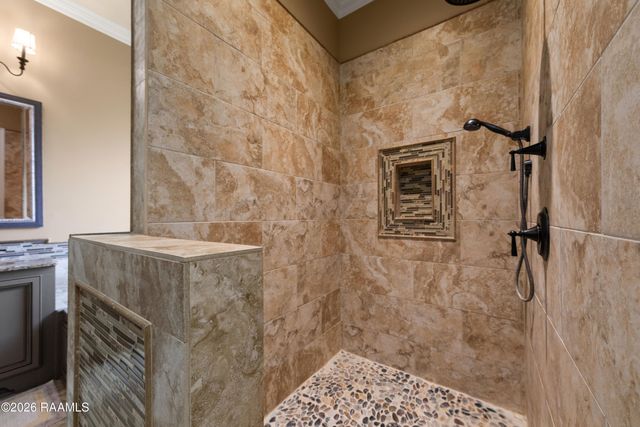 104 Flora Springs Drive, Youngsville, LA 70592