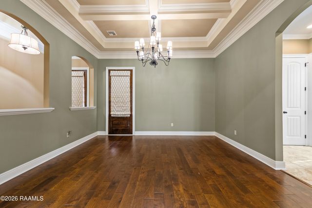 104 Flora Springs Drive, Youngsville, LA 70592