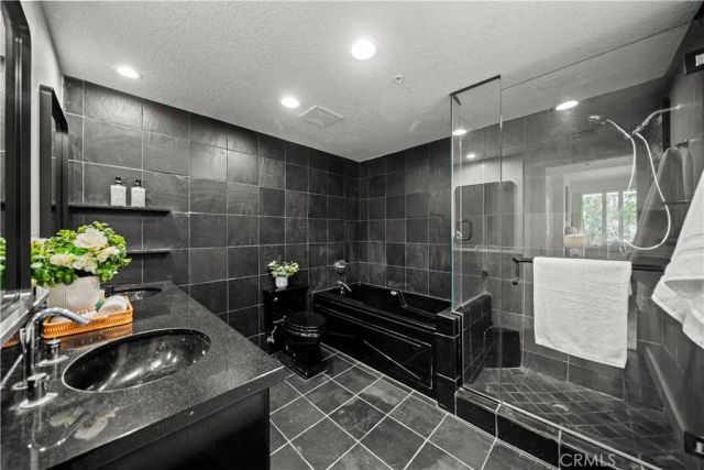 3131 Michelson Drive 304, Irvine, CA 92612