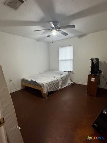 913, 915 & 917 S 24th Street, Temple, TX 76501