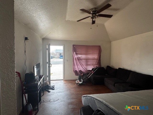 913, 915 & 917 S 24th Street, Temple, TX 76501