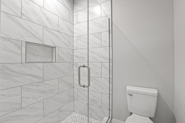 180 Scenic Ln, Hartsville, TN 37074