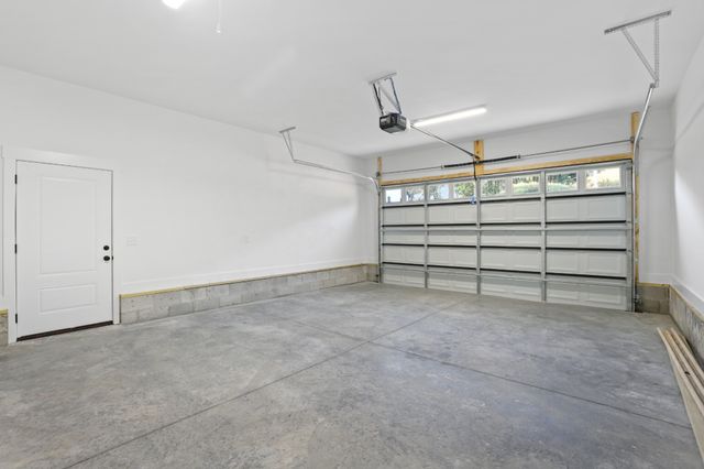 180 Scenic Ln, Hartsville, TN 37074